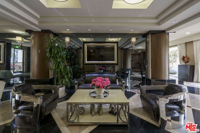 1318 Roxbury Drive 219, Los Angeles, CA 90035