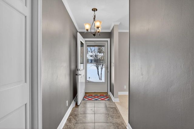 3195 W Danbury Drive, Janesville, WI 53546