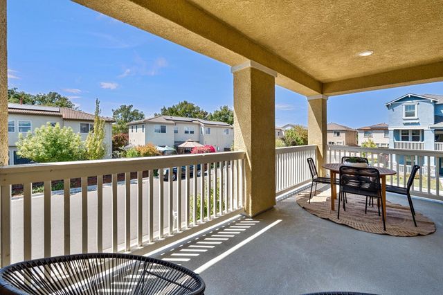 4029 Dover St, West Sacramento, CA 95691