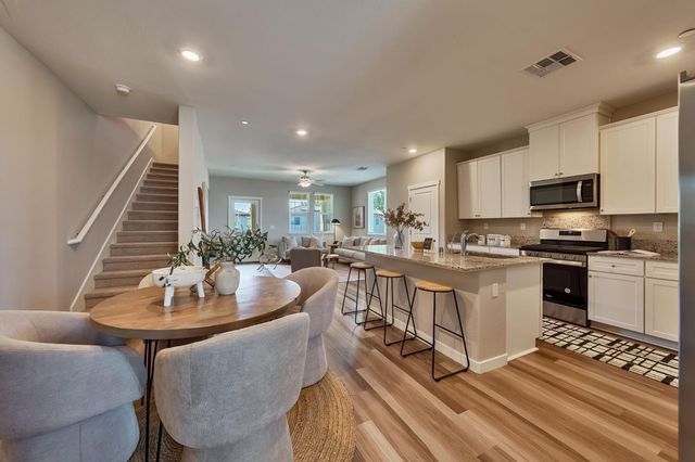 4029 Dover St, West Sacramento, CA 95691