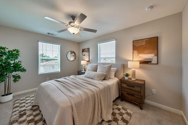 4029 Dover St, West Sacramento, CA 95691