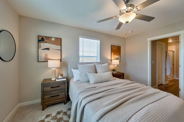 4029 Dover St, West Sacramento, CA 95691