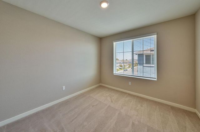4029 Dover St, West Sacramento, CA 95691