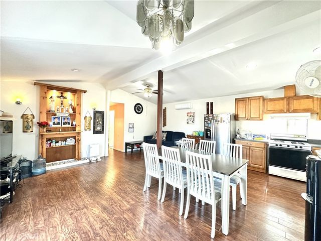 5002 W McFadden Ave Spc 81, Santa Ana, CA 92704