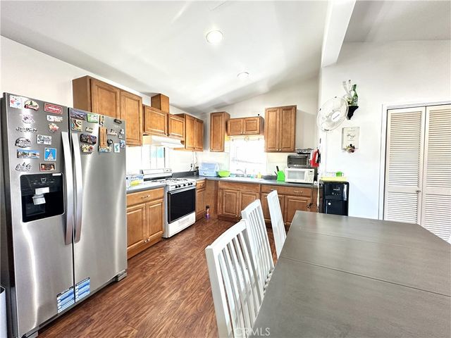 5002 W McFadden Ave Spc 81, Santa Ana, CA 92704