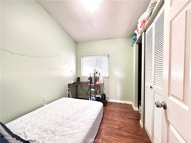 5002 W McFadden Ave Spc 81, Santa Ana, CA 92704