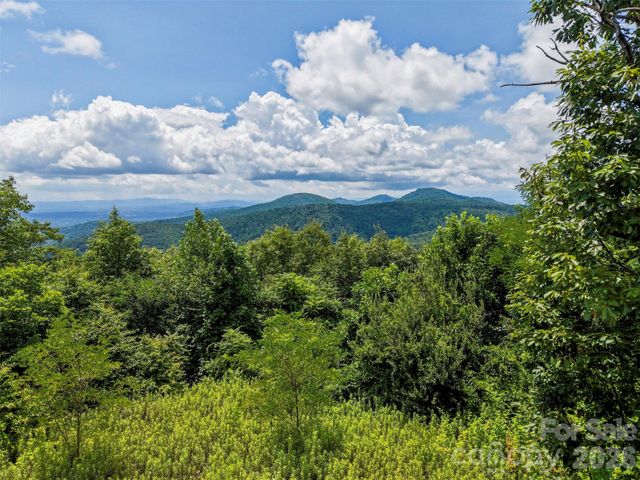 705 Pine Ridge Road 59, Hendersonville, NC 28792