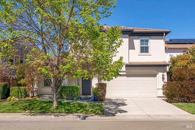 32 Brookline Dr, Novato, CA 94949