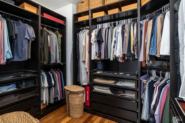 32 Brookline Dr, Novato, CA 94949