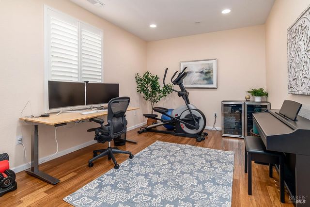 32 Brookline Dr, Novato, CA 94949