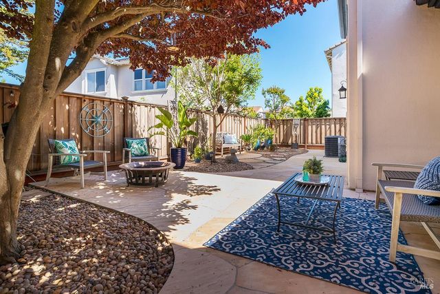 32 Brookline Dr, Novato, CA 94949