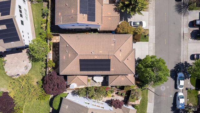 32 Brookline Dr, Novato, CA 94949