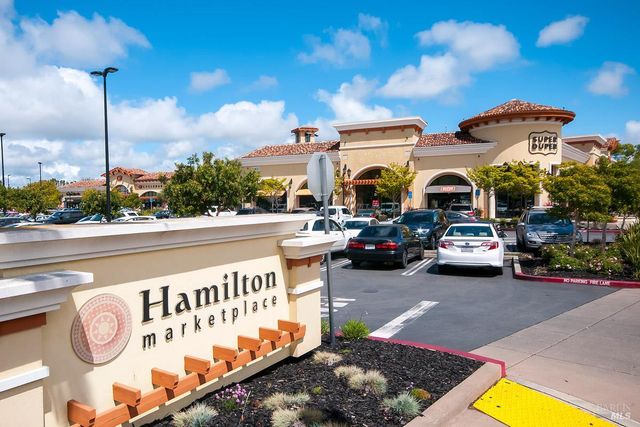 32 Brookline Dr, Novato, CA 94949