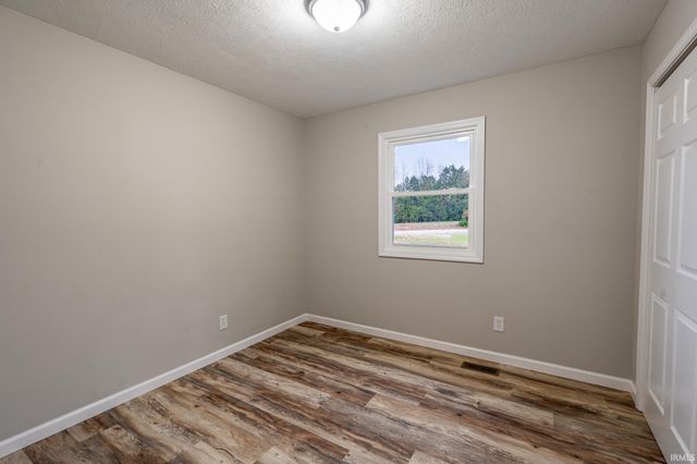 2693 S 400 E Road, Marion, IN 46953