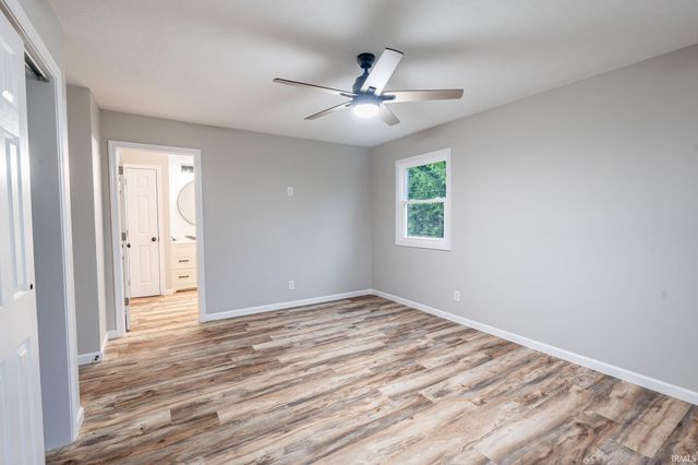 2693 S 400 E Road, Marion, IN 46953