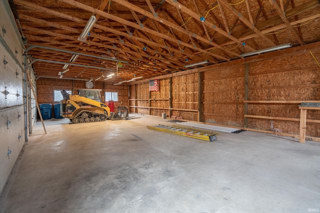 2693 S 400 E Road, Marion, IN 46953