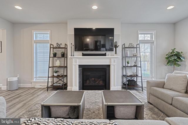 86 HOKE FARM WAY, Mechanicsburg, PA 17050