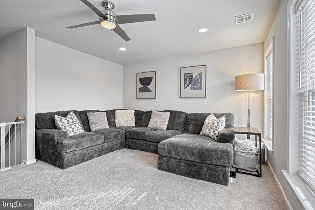 86 HOKE FARM WAY, Mechanicsburg, PA 17050