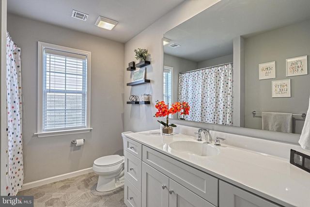 86 HOKE FARM WAY, Mechanicsburg, PA 17050