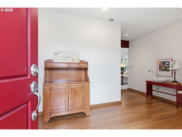 7465 Sw DOWNS POST Rd, Wilsonville, OR 97070