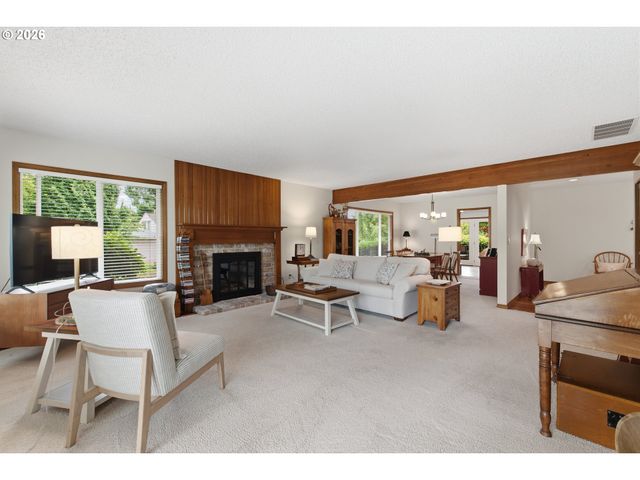 7465 Sw DOWNS POST Rd, Wilsonville, OR 97070