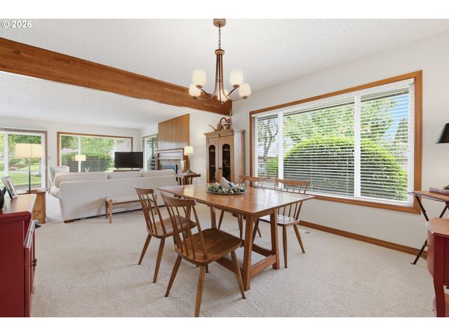 7465 Sw DOWNS POST Rd, Wilsonville, OR 97070