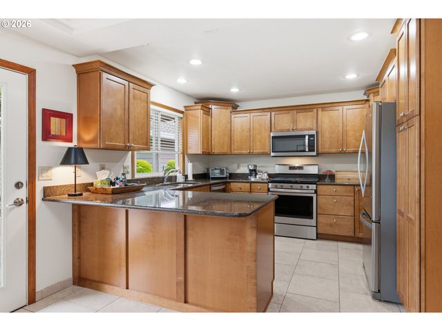 7465 Sw DOWNS POST Rd, Wilsonville, OR 97070
