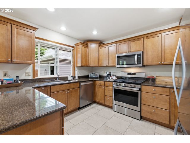 7465 Sw DOWNS POST Rd, Wilsonville, OR 97070
