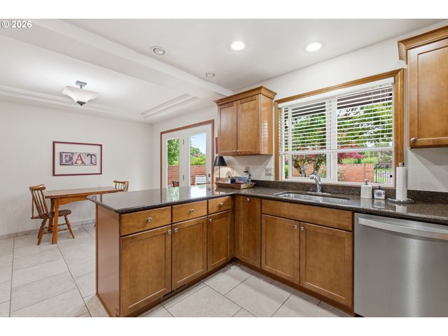 7465 Sw DOWNS POST Rd, Wilsonville, OR 97070