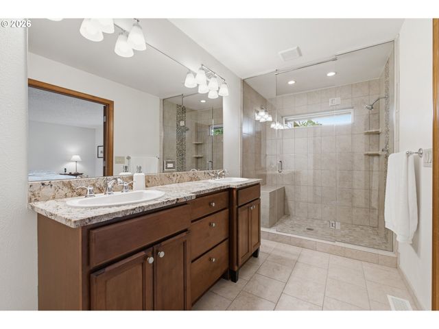 7465 Sw DOWNS POST Rd, Wilsonville, OR 97070