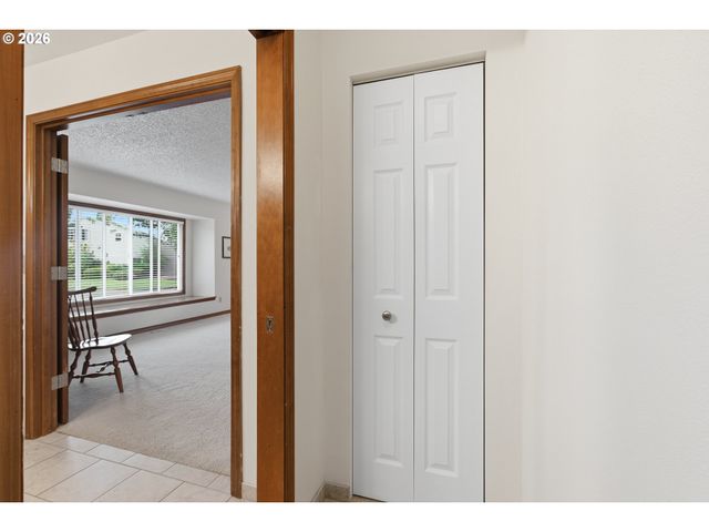 7465 Sw DOWNS POST Rd, Wilsonville, OR 97070