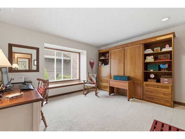 7465 Sw DOWNS POST Rd, Wilsonville, OR 97070