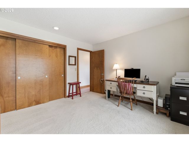 7465 Sw DOWNS POST Rd, Wilsonville, OR 97070
