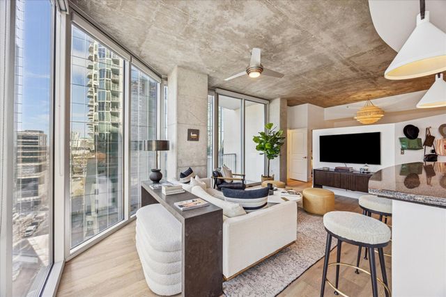 360 Nueces ST 1001, Austin, TX 78701