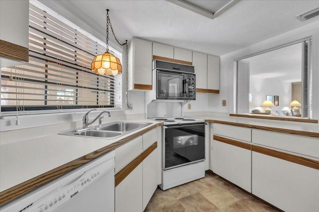 23465 HARBORVIEW ROAD 723, Port Charlotte, FL 33980