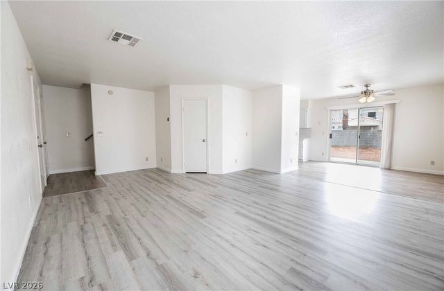 8212 HERCULES Drive, Las Vegas, NV 89128