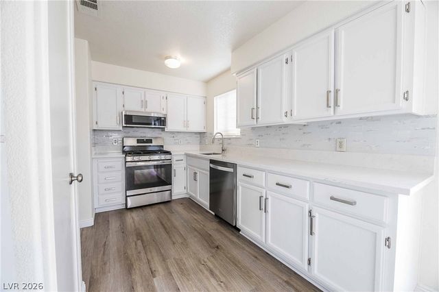 8212 HERCULES Drive, Las Vegas, NV 89128