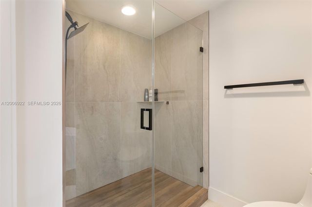 3370 Hidden Bay Drive 409, Aventura, FL 33180