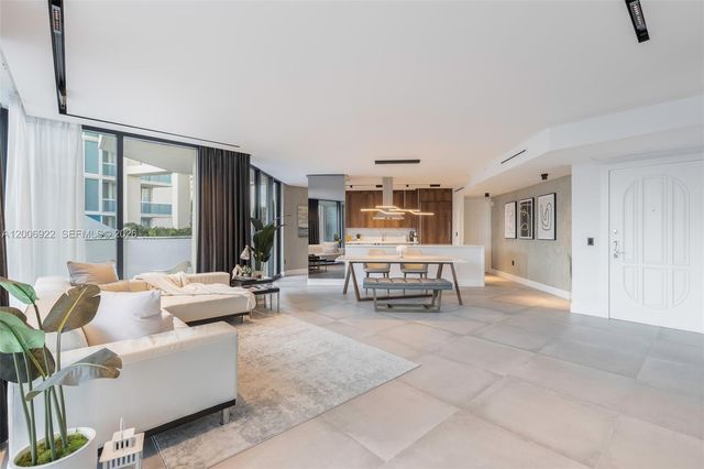 3370 Hidden Bay Drive 409, Aventura, FL 33180