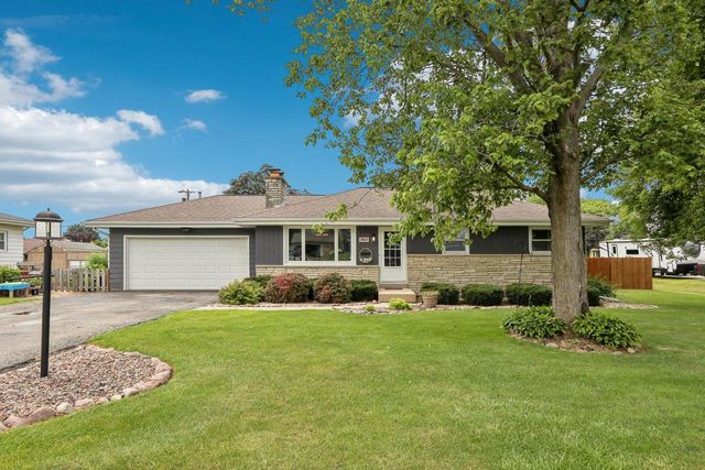 3652 N Newman ROAD, Racine, WI 53406