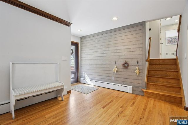 4 Ledgewood Trail, Kinnelon Borough, NJ 07405