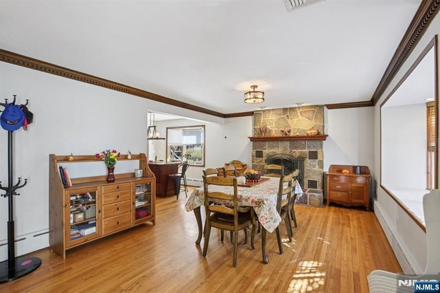 4 Ledgewood Trail, Kinnelon Borough, NJ 07405