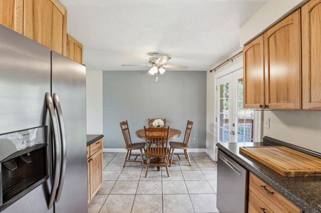 16340 N Greenfield Ct, Nine Mile Falls, WA 99026