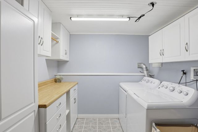 16340 N Greenfield Ct, Nine Mile Falls, WA 99026