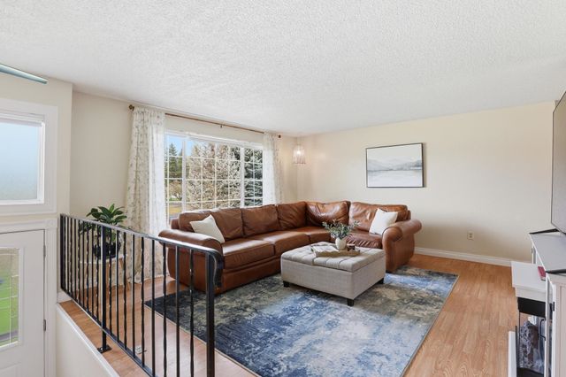 16340 N Greenfield Ct, Nine Mile Falls, WA 99026