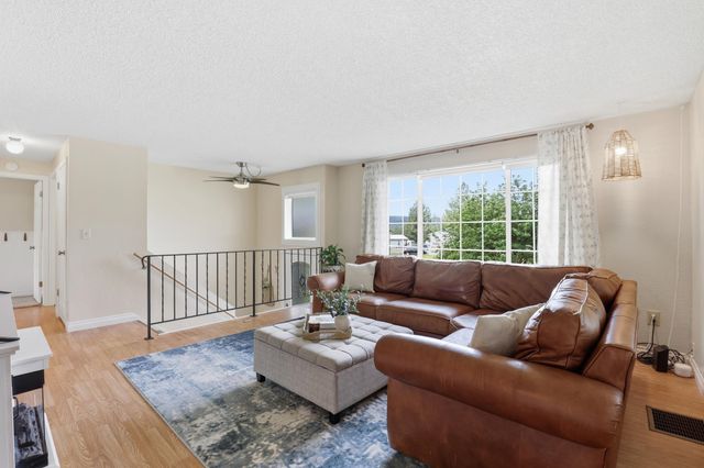 16340 N Greenfield Ct, Nine Mile Falls, WA 99026
