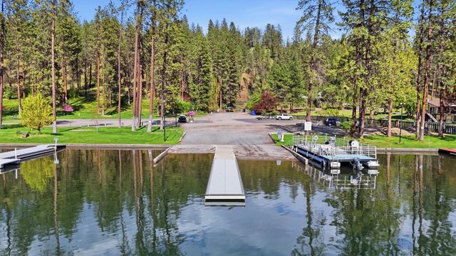 16340 N Greenfield Ct, Nine Mile Falls, WA 99026
