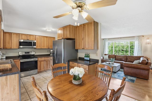 16340 N Greenfield Ct, Nine Mile Falls, WA 99026