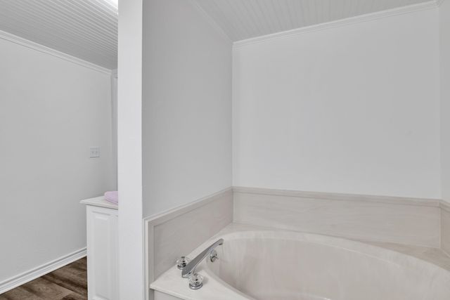 1809 Tryon Rd, Longview, TX 75601