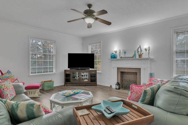 1809 Tryon Rd, Longview, TX 75601